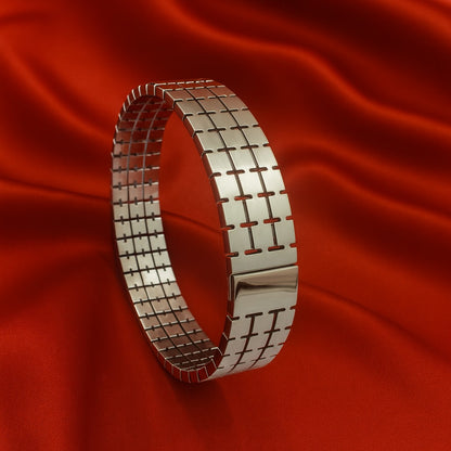 Classic Silver-Tone Grid Bracelet – Unisex Modern Design