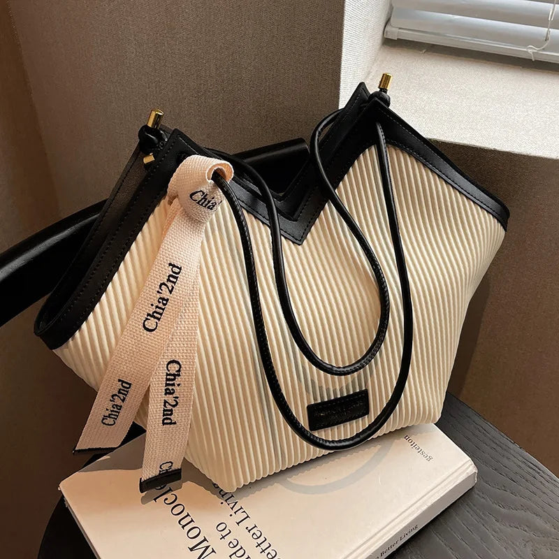 Women’s Large Capacity Canvas Shoulder Tote Bag